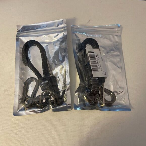 Jeep Logo Black Leather Rope Fob Keychain NWT - Picture 4 of 4